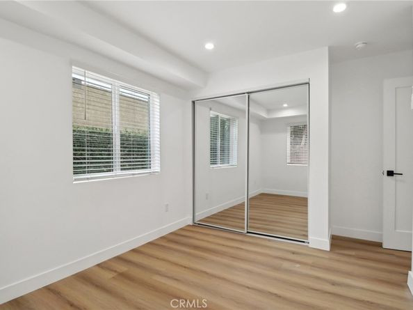 4512 St Elmo Drive, Los Angeles CA 90019