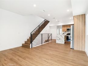 4512 St Elmo Drive, Los Angeles CA 90019