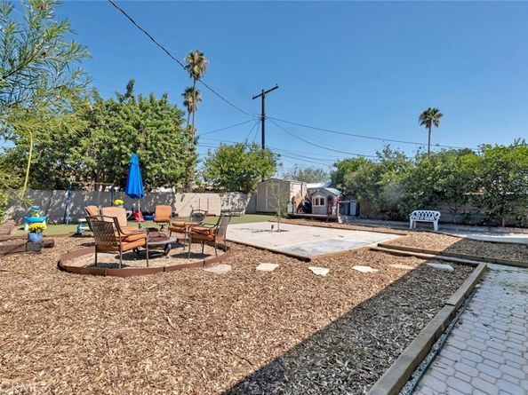 8446 Amboy Avenue, Sun Valley CA 91352