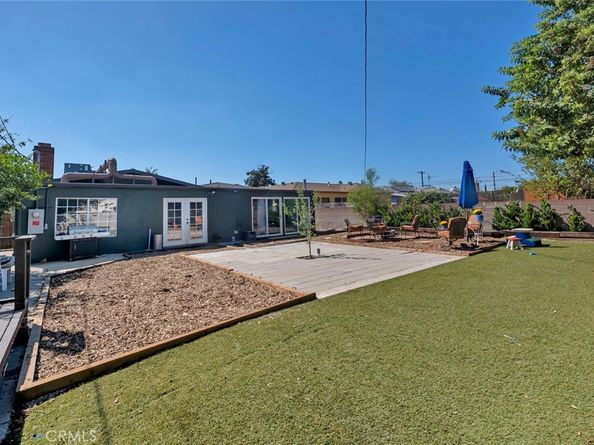 8446 Amboy Avenue, Sun Valley CA 91352