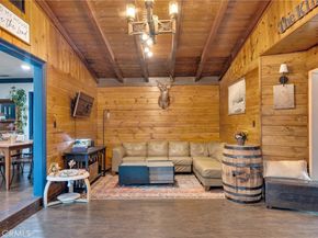 8446 Amboy Avenue, Sun Valley CA 91352