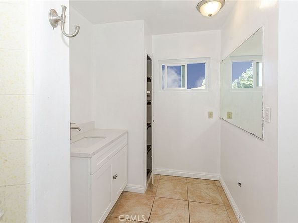 1123 S Walnut Avenue, West Covina CA 91790