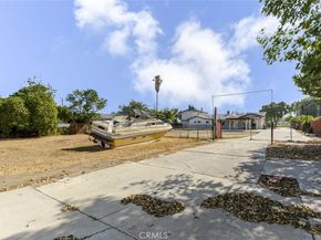1123 S Walnut Avenue, West Covina CA 91790