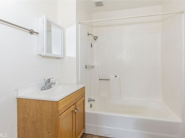 1123 S Walnut Avenue, West Covina CA 91790