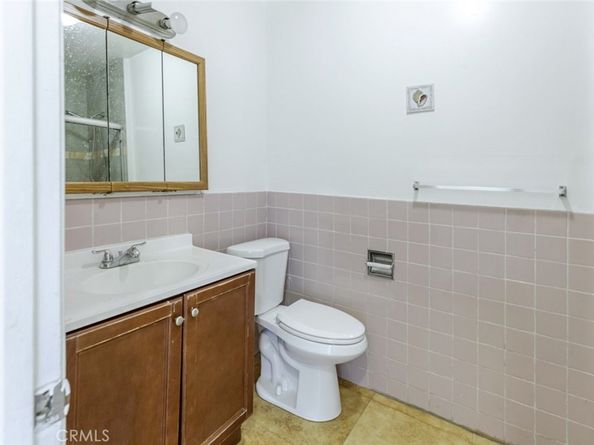 1123 S Walnut Avenue, West Covina CA 91790