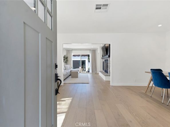 805 N Kemp, Burbank CA 91505