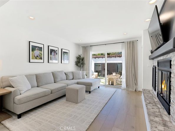 805 N Kemp, Burbank CA 91505
