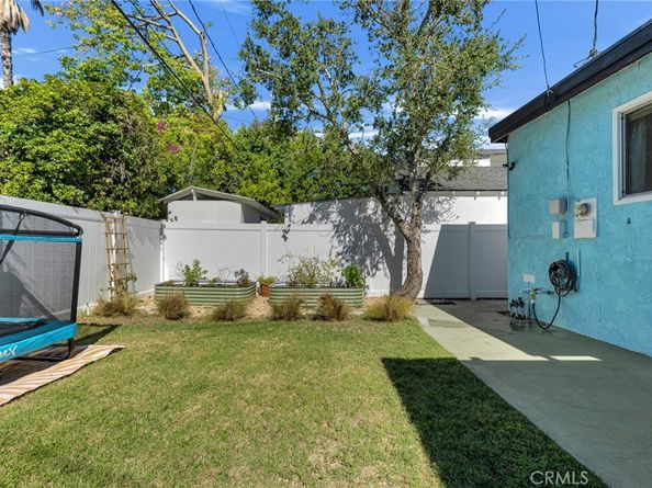 805 N Kemp, Burbank CA 91505