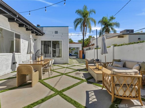 805 N Kemp, Burbank CA 91505