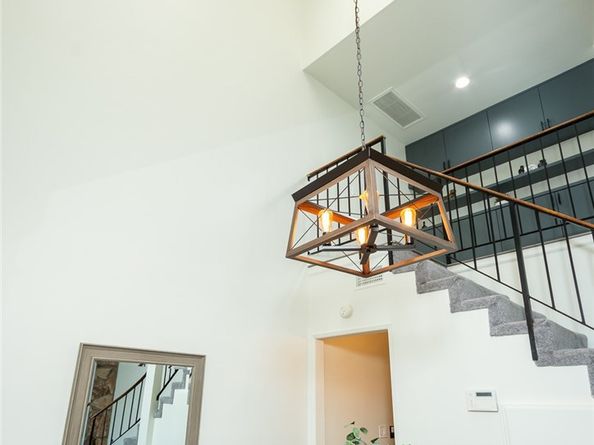 12421 Ramona, Hawthorne CA 90250