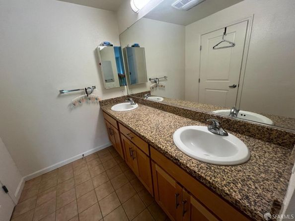 301 Crescent Court 3214, San Francisco CA 94134