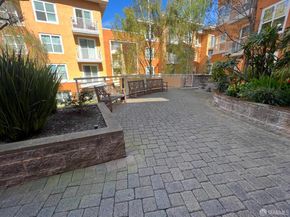 301 Crescent Court 3214, San Francisco CA 94134