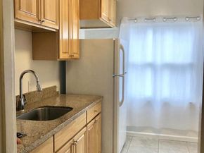960 El Camino Real Street, San Bruno CA 94066