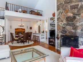 8 Ledgewood Drive, Sherman CT 06784