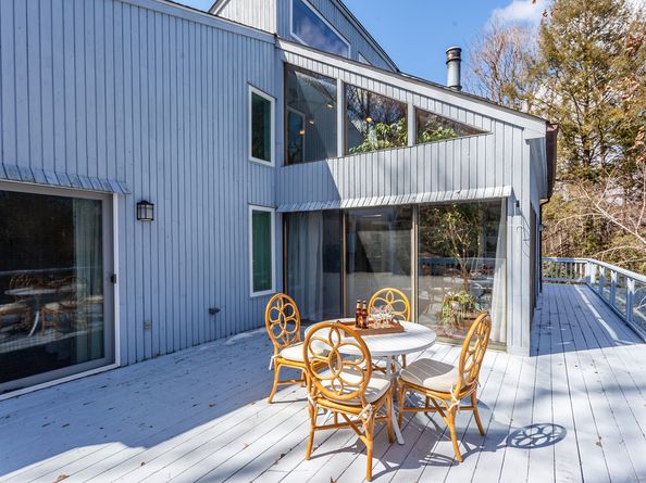 8 Ledgewood Drive, Sherman CT 06784
