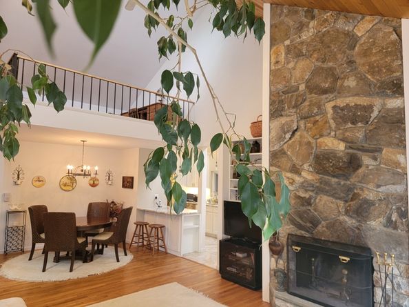 8 Ledgewood Drive, Sherman CT 06784