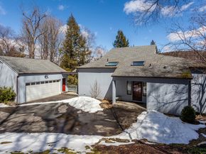 8 Ledgewood Drive, Sherman CT 06784