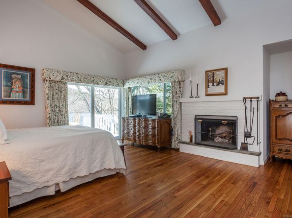8 Ledgewood Drive, Sherman CT 06784
