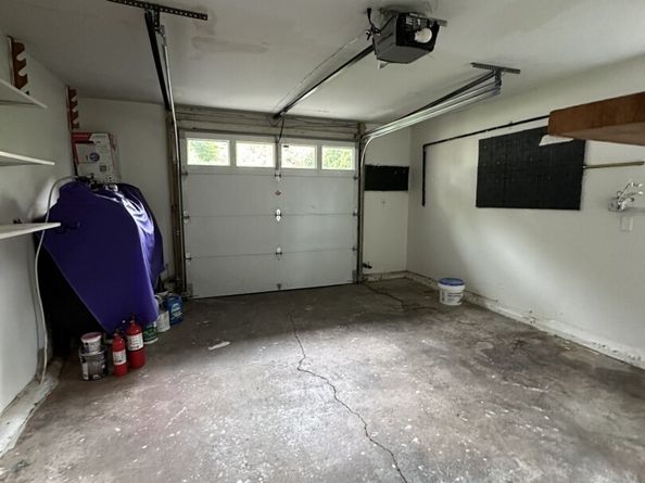 16 Neponsit Street, Stamford CT 06902