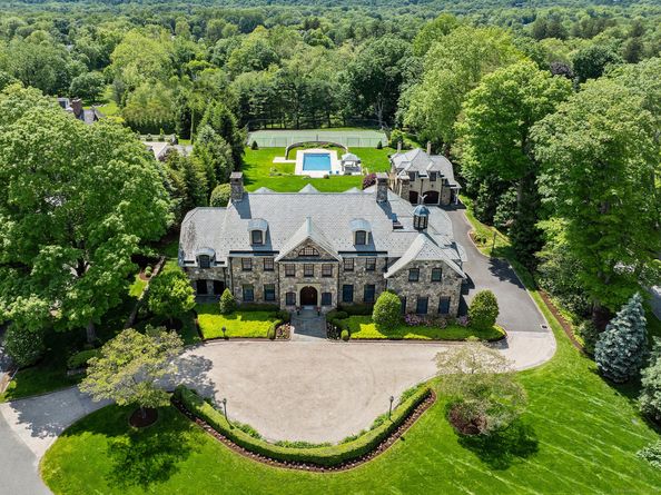 61 High Ridge Avenue, Ridgefield CT 06877