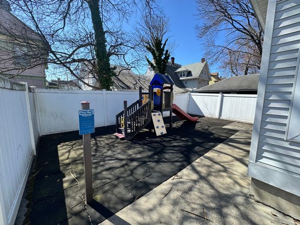 485 Laurel Avenue, Bridgeport CT 06605
