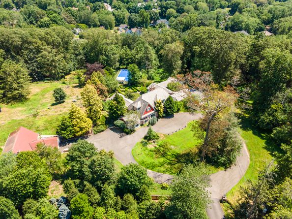 37 Green Acre Lane, Westport CT 06880