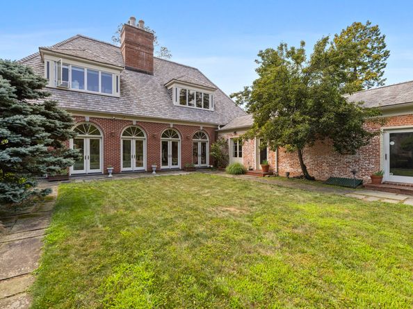 37 Green Acre Lane, Westport CT 06880