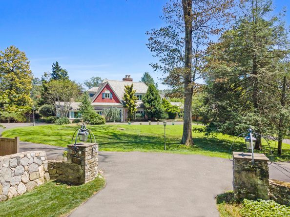 37 Green Acre Lane, Westport CT 06880