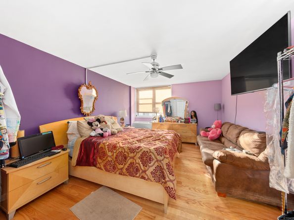 2370 North Avenue 5A, Bridgeport CT 06604