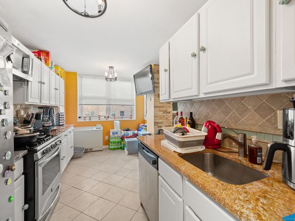 2370 North Avenue 5A, Bridgeport CT 06604