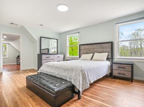 6 Winding Road, Brookfield CT 06804