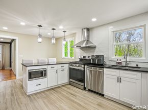 6 Winding Road, Brookfield CT 06804