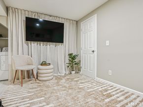 6 Winding Road, Brookfield CT 06804