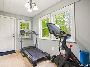6 Winding Road, Brookfield CT 06804