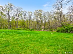 6 Winding Road, Brookfield CT 06804