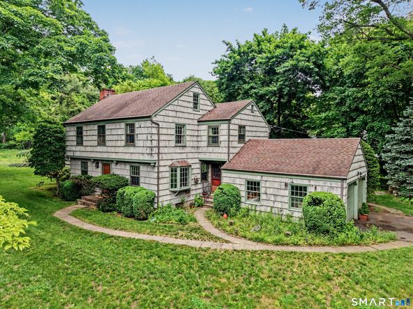 240 N Cedar Road, Fairfield CT 06824