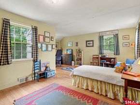 240 N Cedar Road, Fairfield CT 06824
