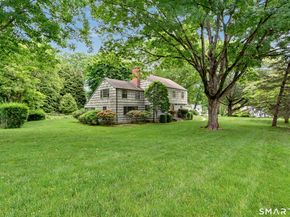 240 N Cedar Road, Fairfield CT 06824