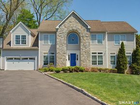 33 stonewall Drive, Stamford CT 06905