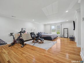 33 stonewall Drive, Stamford CT 06905
