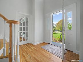 33 stonewall Drive, Stamford CT 06905