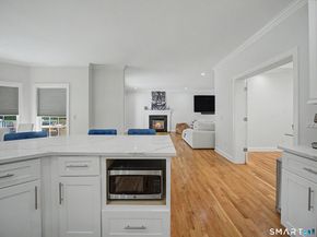 33 stonewall Drive, Stamford CT 06905