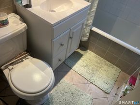 395-Bld 3 Granfield Avenue D, Bridgeport CT 06610