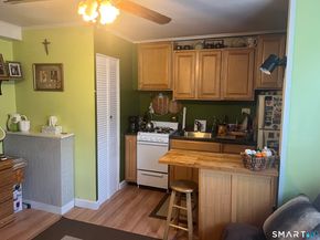 395-Bld 3 Granfield Avenue D, Bridgeport CT 06610