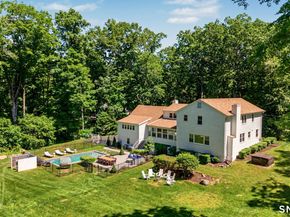 116 Mile Common, Easton CT 06612
