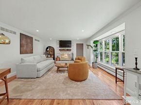 116 Mile Common, Easton CT 06612