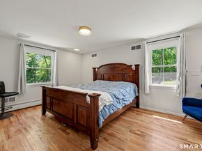 116 Mile Common, Easton CT 06612
