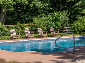 28 Drewbarrie Lane, Easton CT 06612
