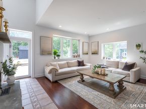 28 Drewbarrie Lane, Easton CT 06612