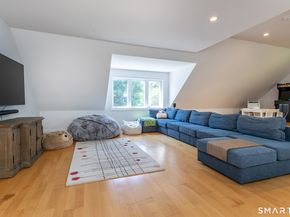 28 Drewbarrie Lane, Easton CT 06612